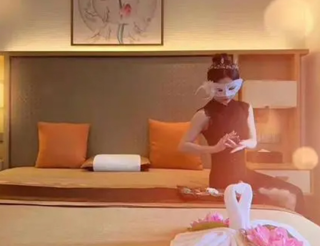 我在上海浦东体验了下高端男士按摩spa会馆，私人会所花样超多